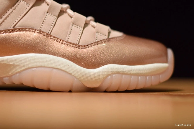 Air Low AH7860-105 11 Jordan Gold Rose GS 0306